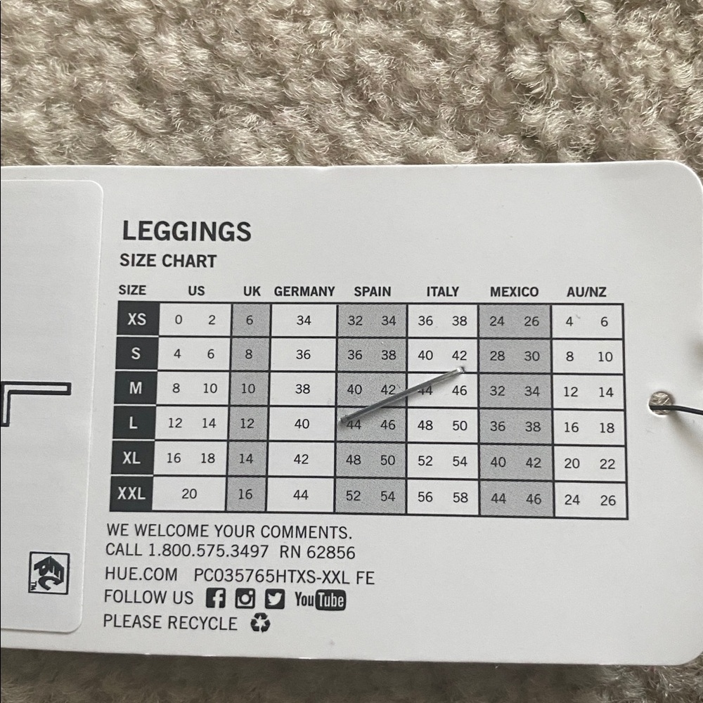 Hue body gloss Leggings size large NWT - Picture 3 of 6